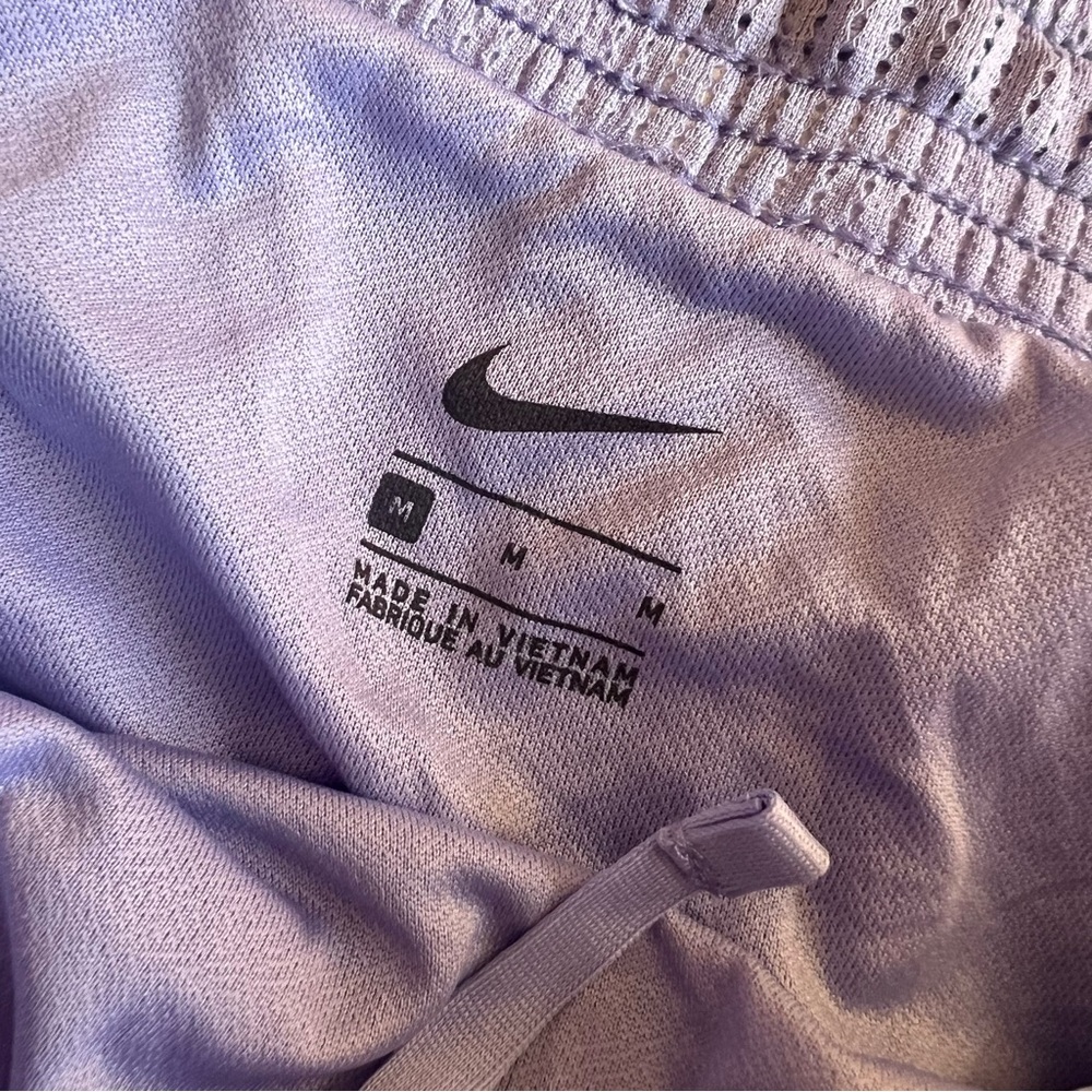 Nike Running Shorts - Picture 2 of 5
